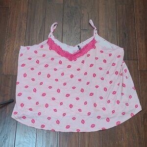 Torrid Pink Lip Print Sleeveless Sleep Top with Adjustable Straps size 4